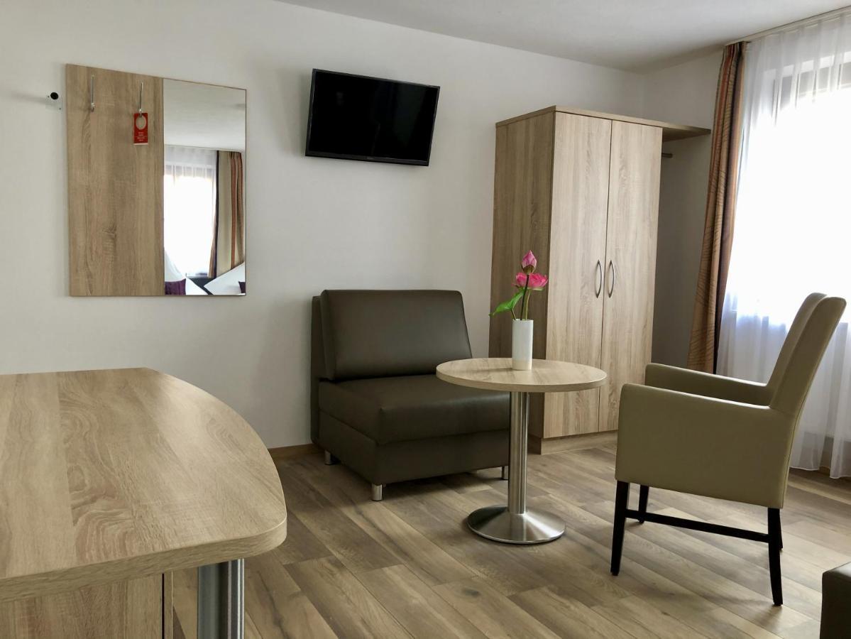 A Lotus Hotel Boeblingen Luaran gambar